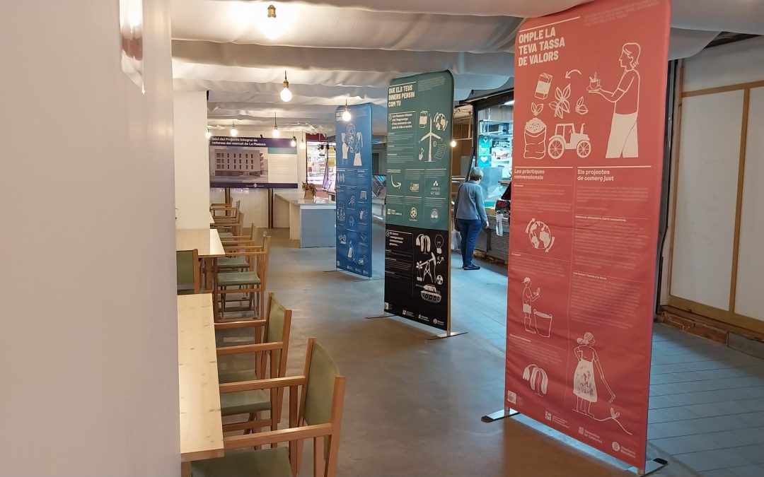 El Mercat de la Masuca ha acollit l’exposició itinerant ” I tu què tries?
